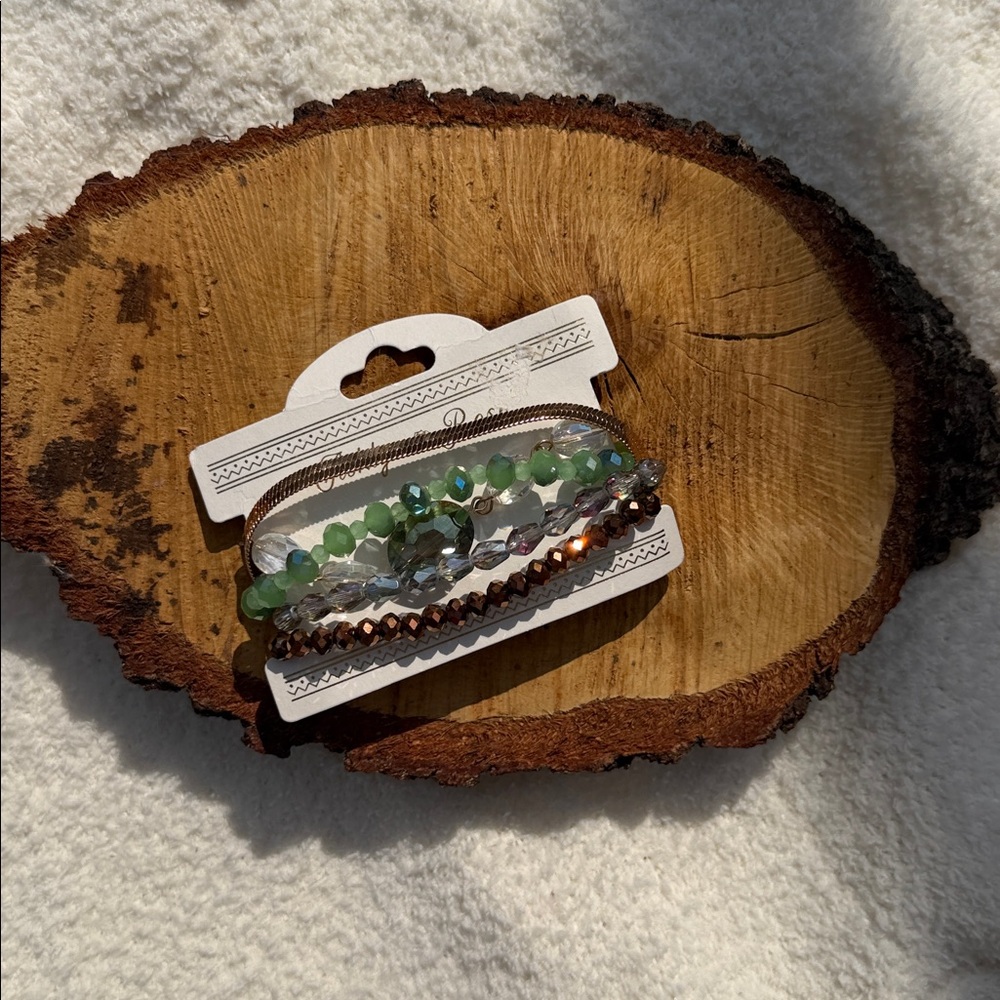 Green and Gold Beaded Bracelet Set